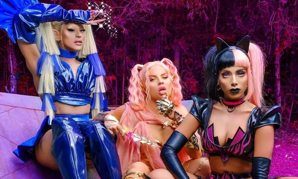 Luísa Sonza recebe certificado de diamante por 'Modo Turbo', parceria com Anitta e Pabllo Vittar