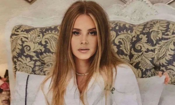 Lana Del Rey anuncia lançamento de álbum natalino