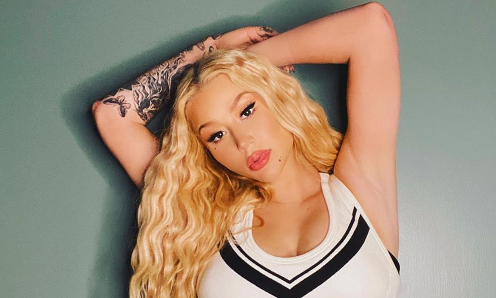 Iggy Azalea confirma que deu à luz a seu primeiro filho: 'Quero manter sua vida privada'