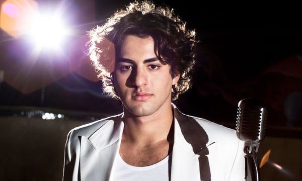 Lucas Pretti inicia nova fase da carreira com single e clipe de “Não Quero Mais”