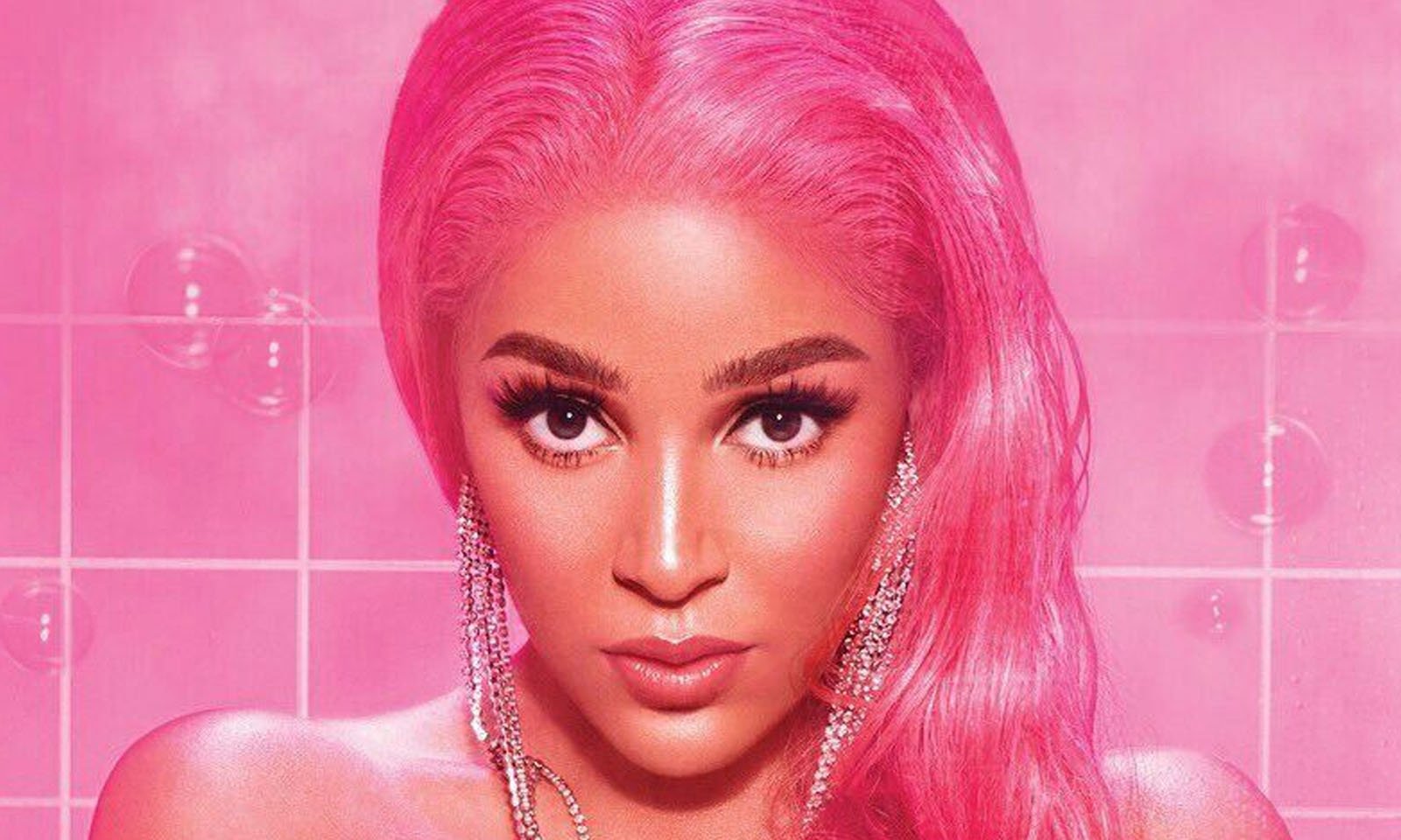 Doja Cat ultrapassa Nicki Minaj e se torna a rapper com mais ouvintes mensais no Spotify