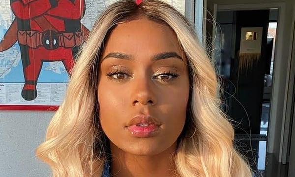 Mc Rebecca revela que entrou em depressão por falta de sexo