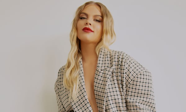 Luísa Sonza se torna a segunda cantora com mais ouvintes mensais no Spotify Brasil