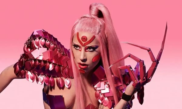 Lady Gaga revela que escreveu quase 100 músicas para o “Chromatica”