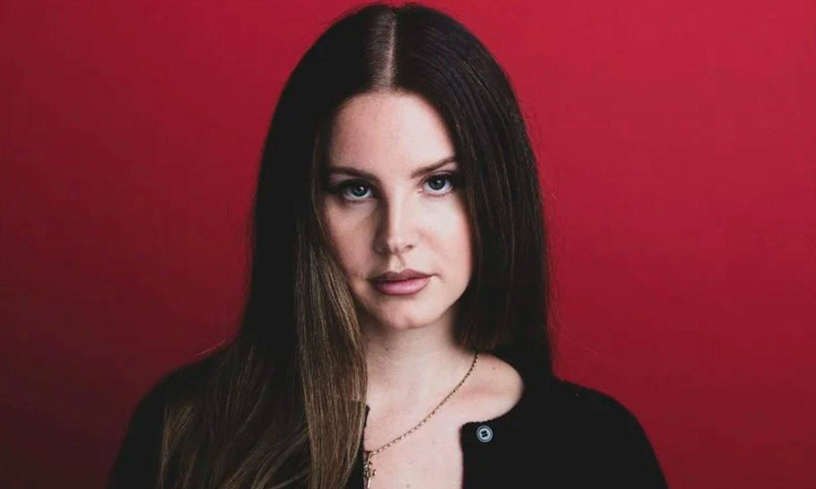 Para novo disco, Lana del Rey estuda adicionar música na qual ela apenas “grita”