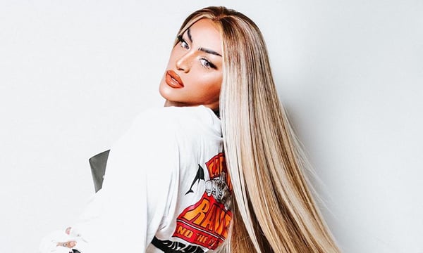 Pabllo Vittar critica governo durante pandemia: 'faz vista grossa como se essas pessoas não existissem'
