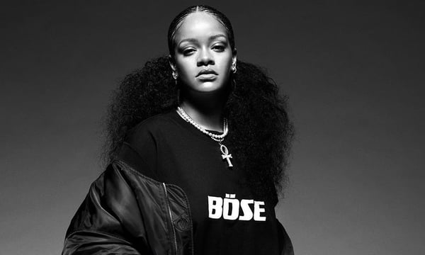 Rihanna doa 11 milhões de dólares para a luta contra o racismo