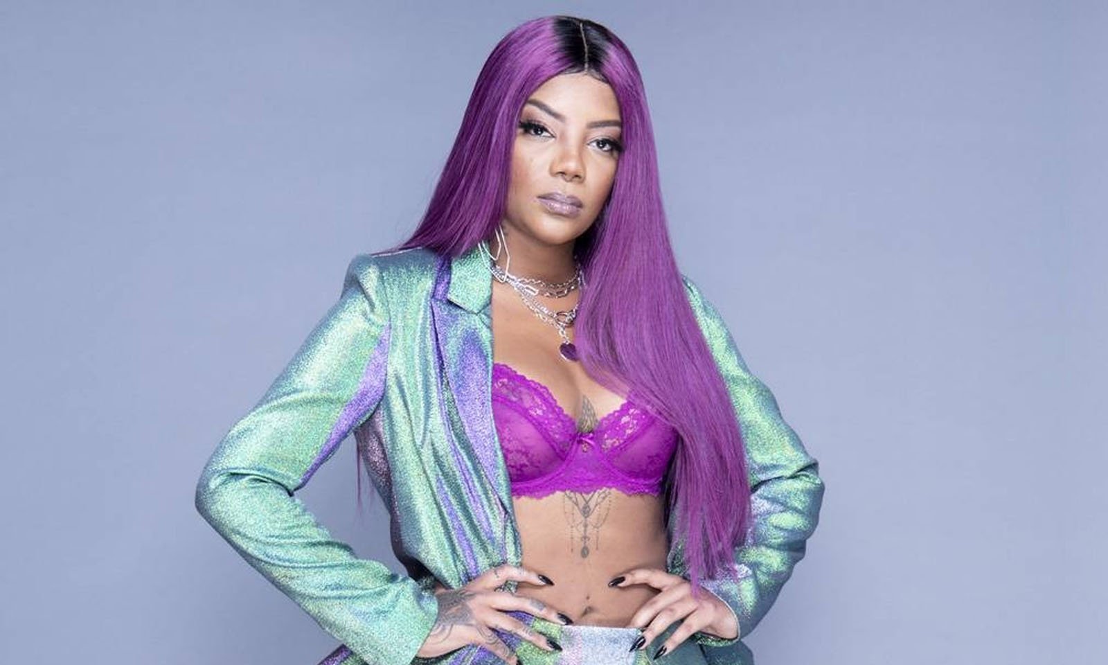 'Cobra Venenosa': Vídeo de Ludmilla cantando novo single alcança 15 milhões de visualizações