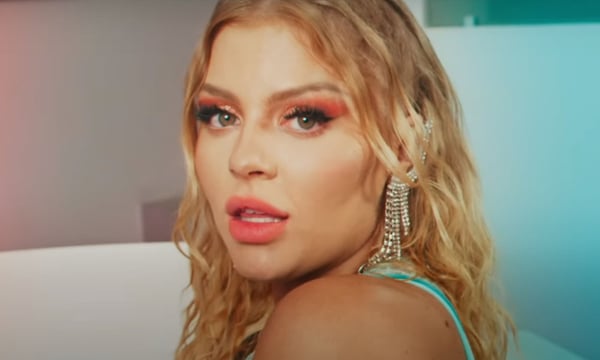 Luísa Sonza desabafa sobre boicote em novo clipe com Vitão