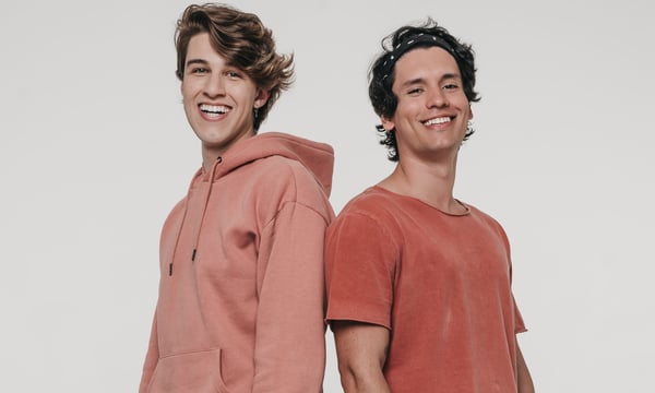 João Klein e Murilo Bispo lançam clipe da parceria “Nada é pra Sempre”