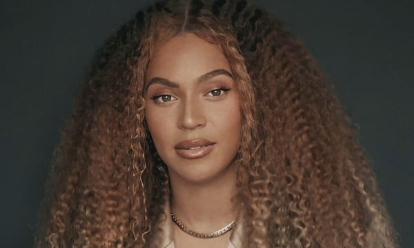 Beyoncé doa R$2,5 milhões para famílias afetadas pela pandemia da Covid-19