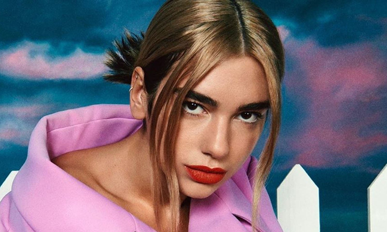 “Future Nostalgia: Side B”: Dua Lipa anuncia continuaçaõ do segundo álbum de estúdio