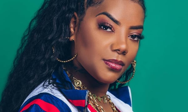 Ludmilla divulga clipe de 'Espelho' com participação de fãs