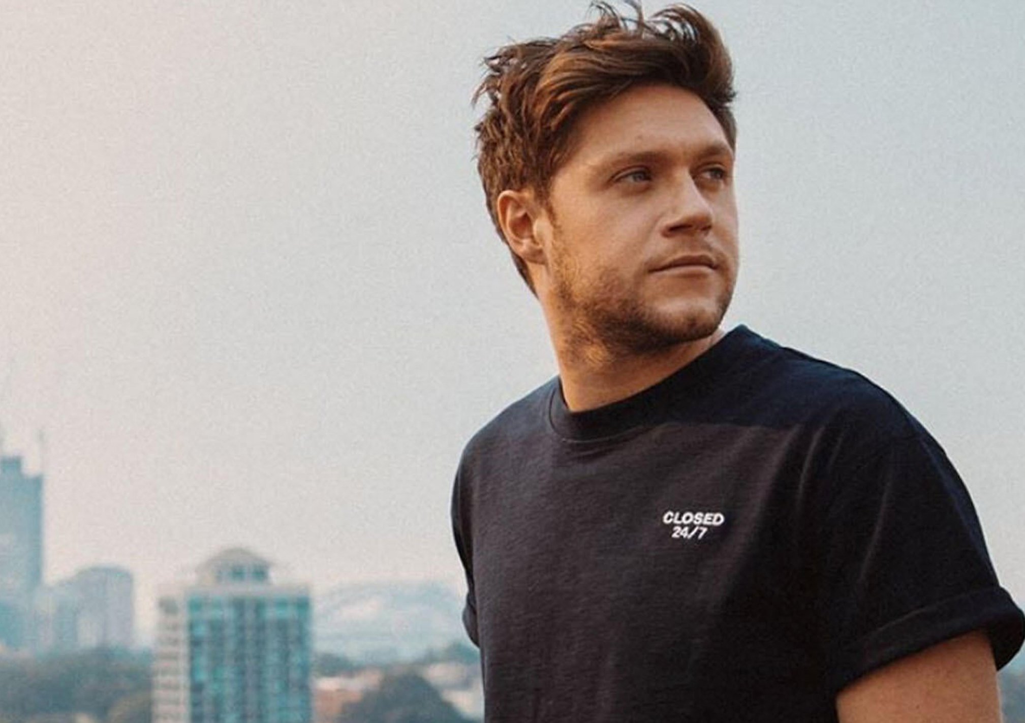 Niall Horan lança novo single "Put A Little Love On Me"