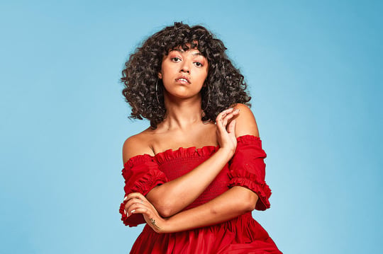 Mahalia lança EP "Isolation Tapes"