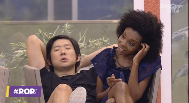 Pyong diz a Thelma que "Brasil está indo economicamente bem" e sister fica desconfortável