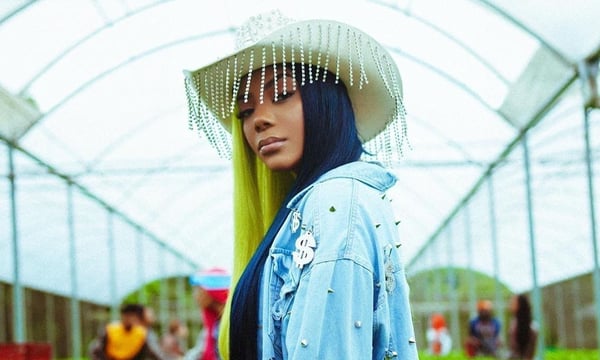 Ludmilla anuncia remix de “Verdinha” com participação do Nicky Jam