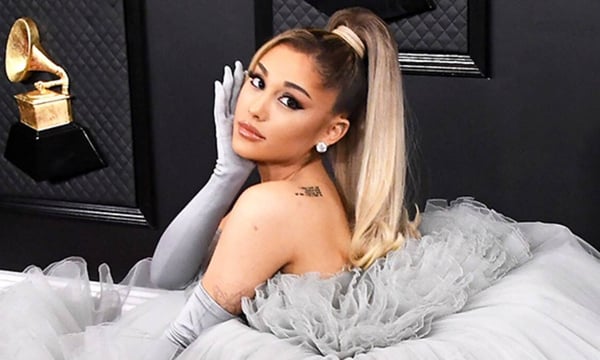Ariana Grande é a cantora que mais lucrou em 2019, segundo lista da Forbes