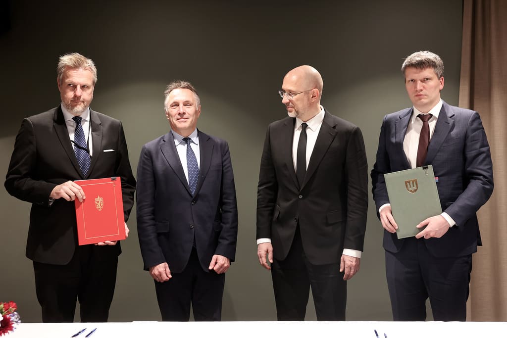 Ukraina styrker forsvarsindustrien med Norge