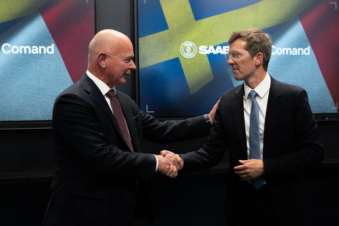 Micael Johansson och Loïc Mougeolle vid presskonferens om Saabs investering i Comand AI.