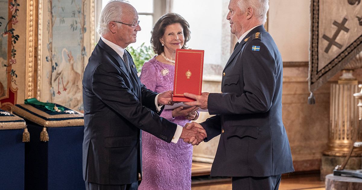 Kungliga ordnar delas ut för första gången på 50 år