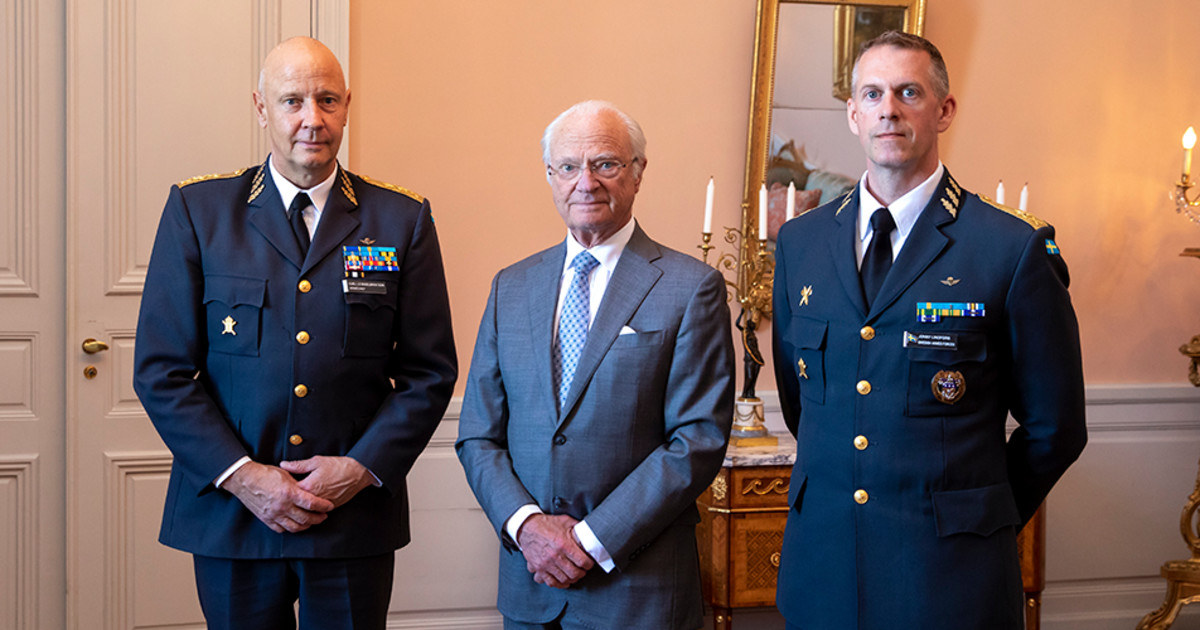 Sweden Appoints New Army Chief: Karl Engelbrektson Hands Over to Jonny Lindfors