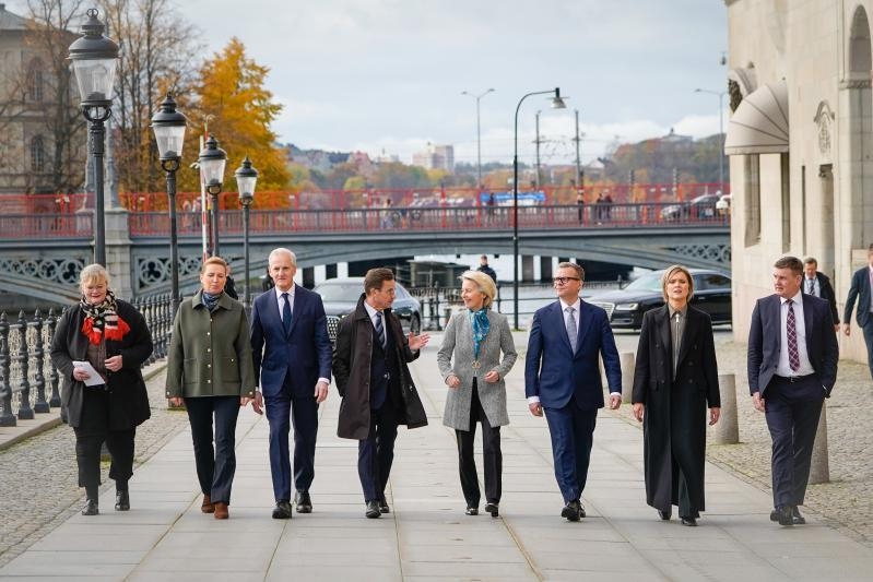 EU ønsker å forhandle med Ukraina om deltakelse i sikre romtjenester