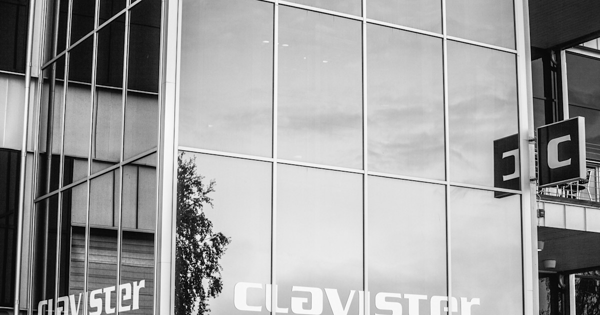 Clavister säkrar två nya avtal