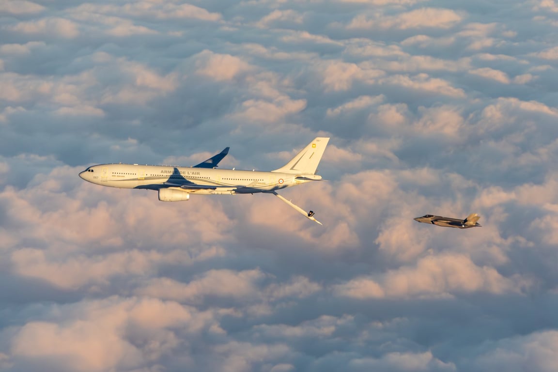 Airbus A330 MRTT på flygfält
