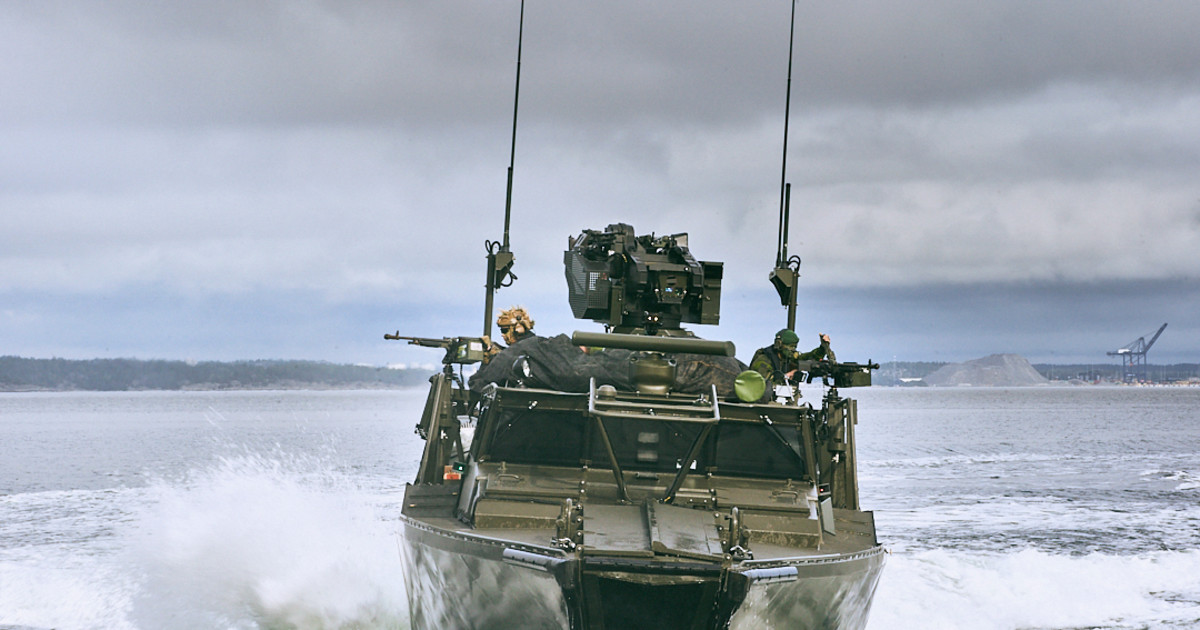FMV bestiller ti nye kampbåde fra Saab