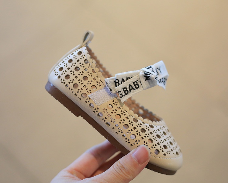 M181 Giày Búp Bê Đục Lỗ Đính Nơ Dễ Thương Cho Bé Gái (Size 23-30)