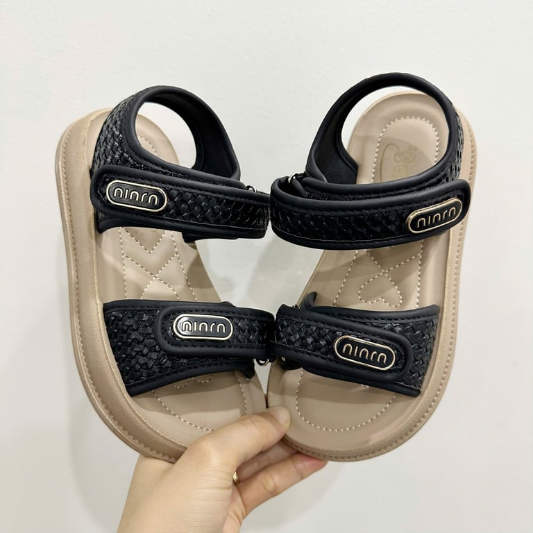 M179 Sandal Bé Gái Quai Dán Vân Đan Miu Miu Hàn Quốc (Size 26-37)