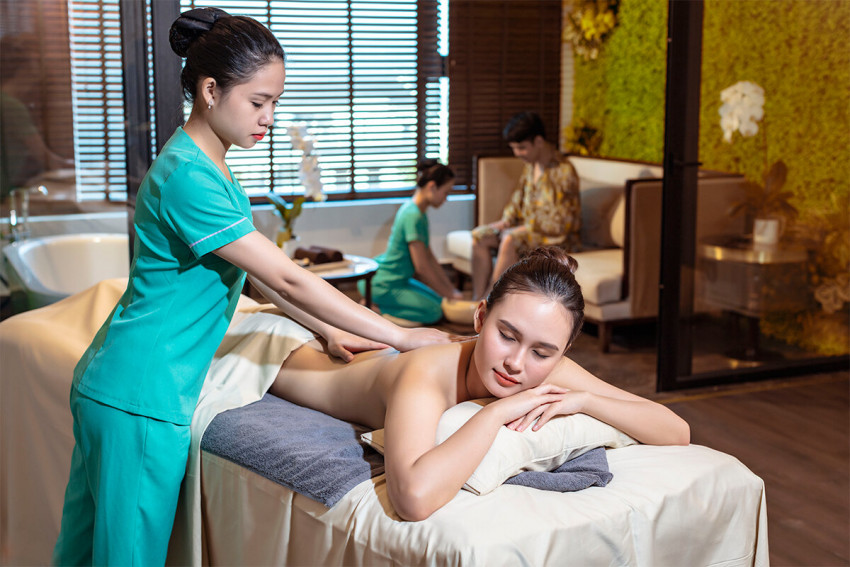 Bling High Spa