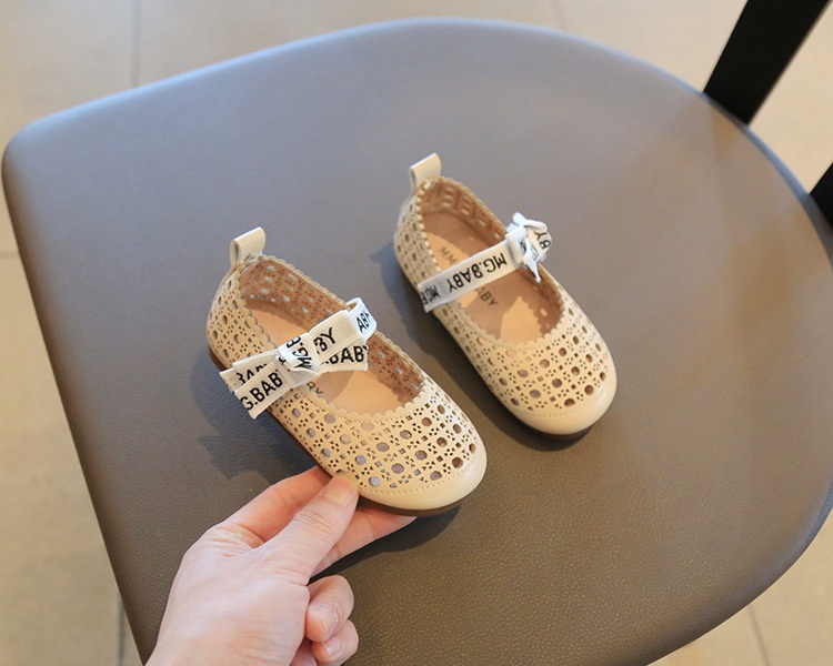 M181 Giày Búp Bê Đục Lỗ Đính Nơ Dễ Thương Cho Bé Gái (Size 23-30)
