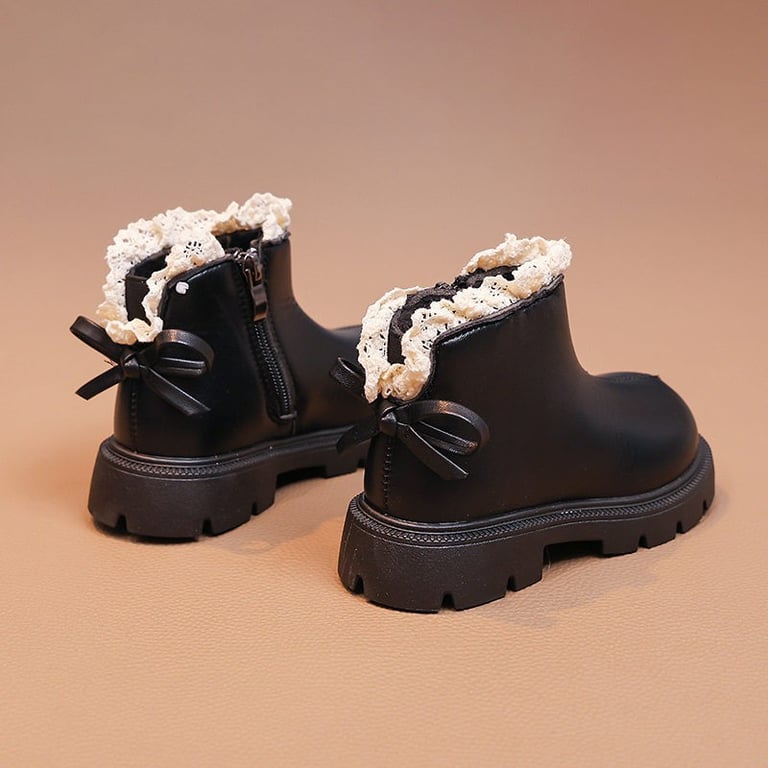 M207 Giày Boot Bé Gái Cổ Ngắn Viền Ren Da Mềm Phong Cách Hàn Quốc – Bốt Trẻ Em Mùa Thu Đông Xinh Xắn