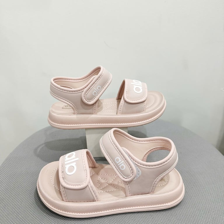 M195 Sandal Quai Dán Chữ Hàn Quốc Cho Bé Gái (Size 26-37)