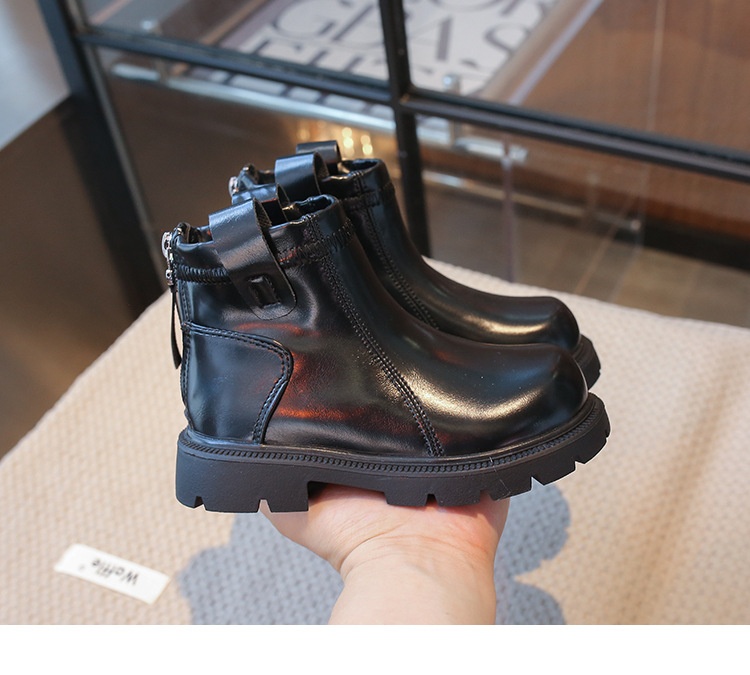 M047 Giày Bốt Trẻ Em Cổ Ngắn Da Bóng Phong Cách Hàn Quốc – Boots Bé Trai & Bé Gái Khóa Kéo Sau Cổ Chun Đế Răng Cưa Chống Trượt (Size 26 - 36)