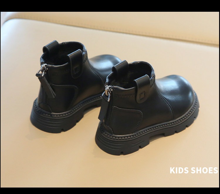 M047 Giày Bốt Trẻ Em Cổ Ngắn Da Bóng Phong Cách Hàn Quốc – Boots Bé Trai & Bé Gái Khóa Kéo Sau Cổ Chun Đế Răng Cưa Chống Trượt (Size 26 - 36)