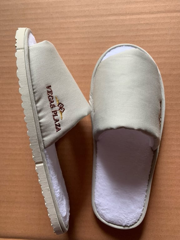 Vegas Plaza Slipper