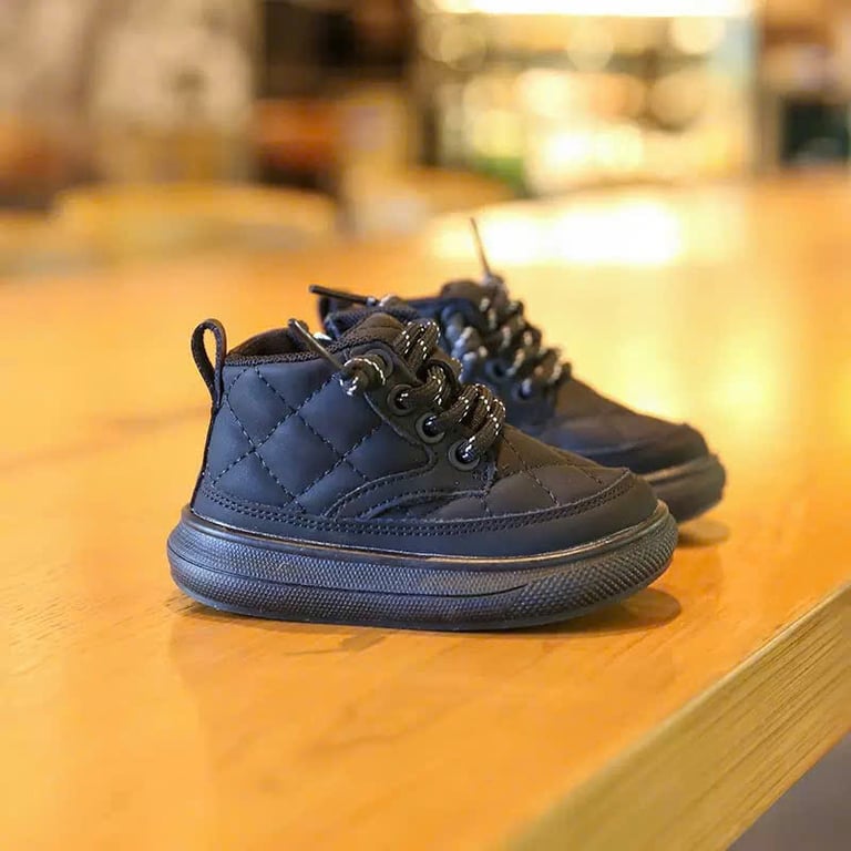 M026 Giày Boot Cổ Lót Lông Cho Bé Trai & Bé Gái Style Hàn Quốc – Giày Thể Thao Bốt Chần Chỉ Ô Tám Êm Chân Khóa Kéo Tiện Lợi (Size 26-36)