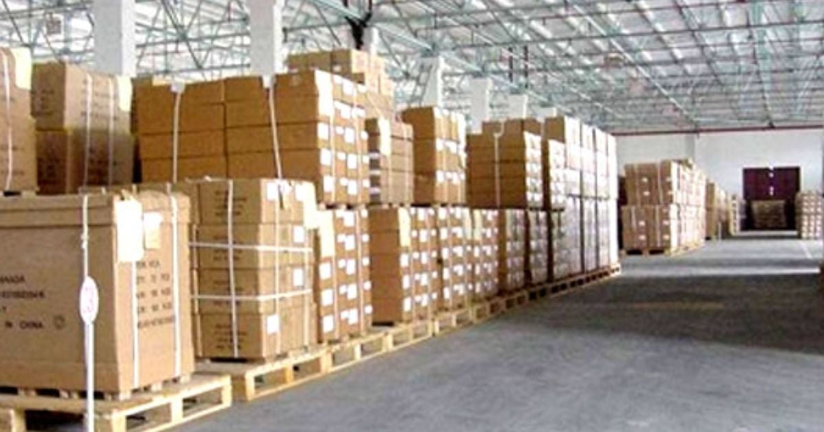 Lưu kho, bốc dỡ, đóng gói hàng hóa chuyên nghiệp