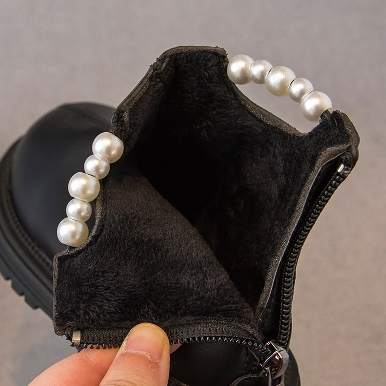 M038 Giày Bốt Bé Gái Cổ Ngắn Đính Ngọc Trai Sang Trọng – Boots Da Mềm Khóa Kéo Sau Đế Cao Su Chống Trượt Đi Học, Đi Tiệc (Size 26 - 36)