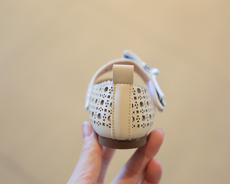 M181 Giày Búp Bê Đục Lỗ Đính Nơ Dễ Thương Cho Bé Gái (Size 23-30)