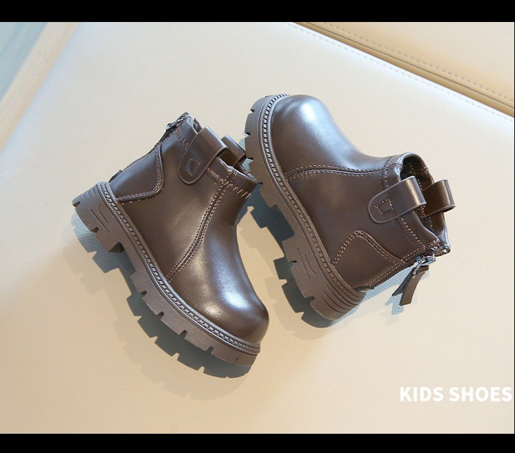 M047 Giày Bốt Trẻ Em Cổ Ngắn Da Bóng Phong Cách Hàn Quốc – Boots Bé Trai & Bé Gái Khóa Kéo Sau Cổ Chun Đế Răng Cưa Chống Trượt (Size 26 - 36)