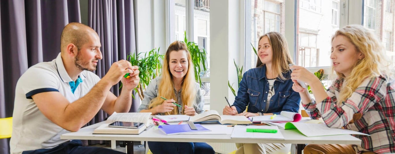 Bí Quyết Luyện Thi Học Kỳ Hiệu Quả – Đạt Điểm Cao Dễ Dàng