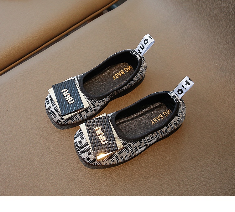 M006 Giày Búp Bê Bé Gái Họa Tiết Monogram Sang Trọng MG BABY – Giày Mọi Trẻ Em Mũi Vuông Đính Khóa Kim Loại Cao Cấp Đi Học, Đi Tiệc (Size 26 - 33)