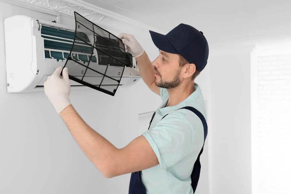Bảo dưỡng điều hòa định kỳ — Tại sao nên làm mỗi 6 tháng?
