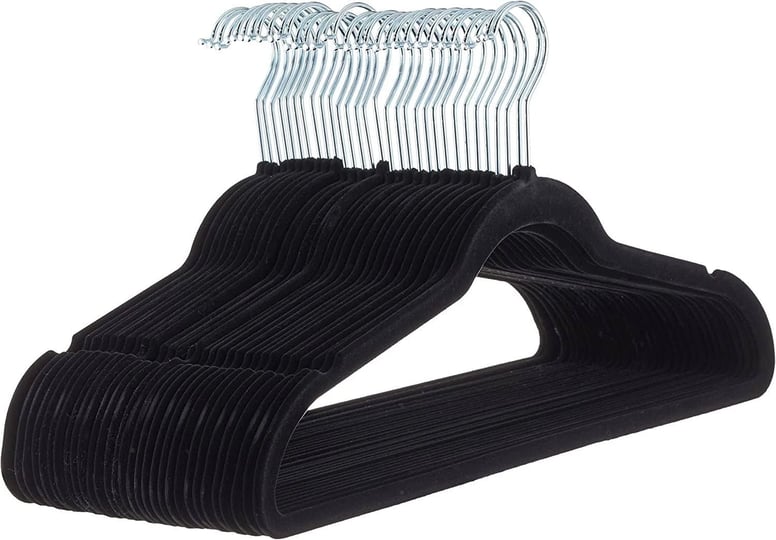 amazonbasics-velvet-suit-hangers-30-pack-black-1