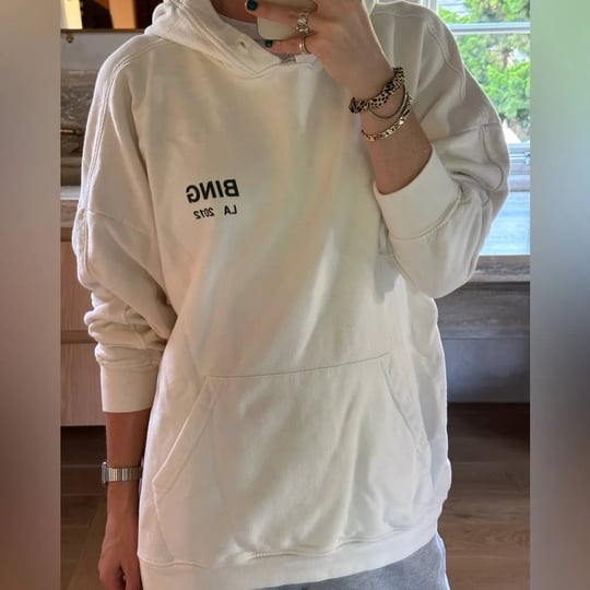anine-bing-sweaters-anine-bing-sweatshirt-size-medium-color-white-size-6-kimberlynels711s-closet-1