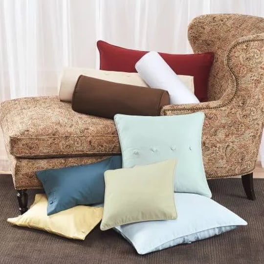 cuddledown-cotton-twill-pillow-covers-sm-bolster-sapphire-1